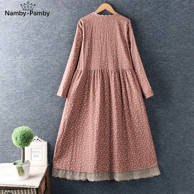 New Spring women dress sweet fresh Floral cotton dress long sleeve loose dress
New Spring women dress sweet fresh Floral cotton dress long sleeve loose dress