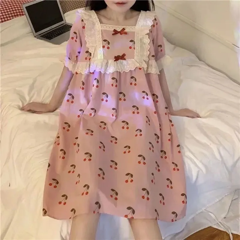 Mom Nightdress 100%Cotton Big Size Loose Homewear Cherry Sleepwear Fashion Short Sleeve Soft Lace Sleepdress KPaCotAkoWka
Mom Nightdress 100%Cotton Big Size Loose Homewear Cherry Sleepwear Fashion Short Sleeve Soft Lace Sleepdress KPaCotAkoWka