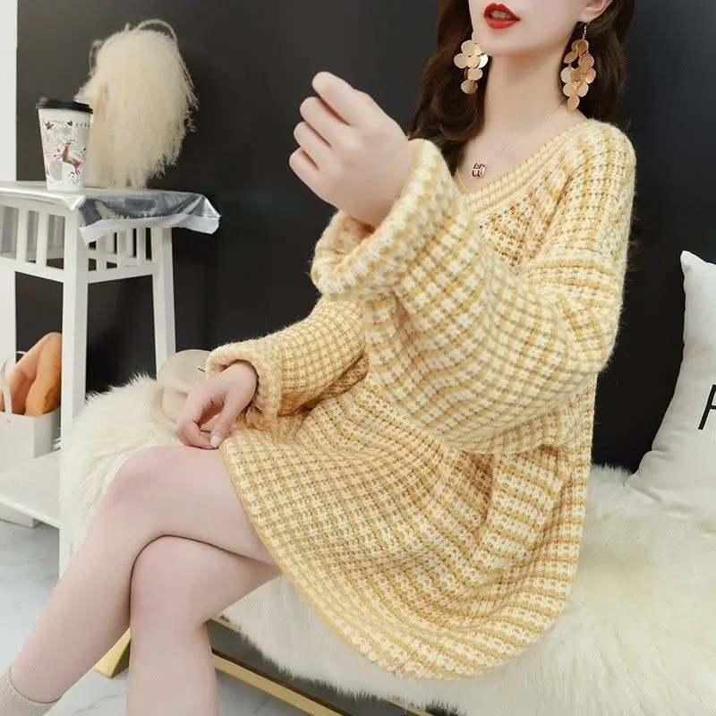 Толстый шерстяной свитер женская голова 2021V воротник рубашка свободная Корейская версия ранней осени новый полосатый свитер с длинными рук...
Толстый шерстяной свитер женская голова 2021V воротник рубашка свободная Корейская версия ранней осени новый полосатый свитер с длинными рук...