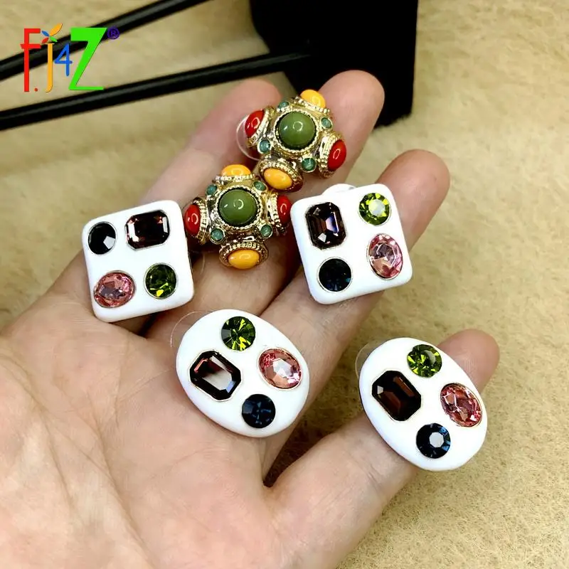 F.J4Z Hot Stone Earrings for Women 2021 Elegant Colorful Stone Anti-allergy Stud Earrings Lady Cocktail Jewelry Wholesale 
F.J4Z Hot Stone Earrings for Women 2021 Elegant Colorful Stone Anti-allergy Stud Earrings Lady Cocktail Jewelry Wholesale