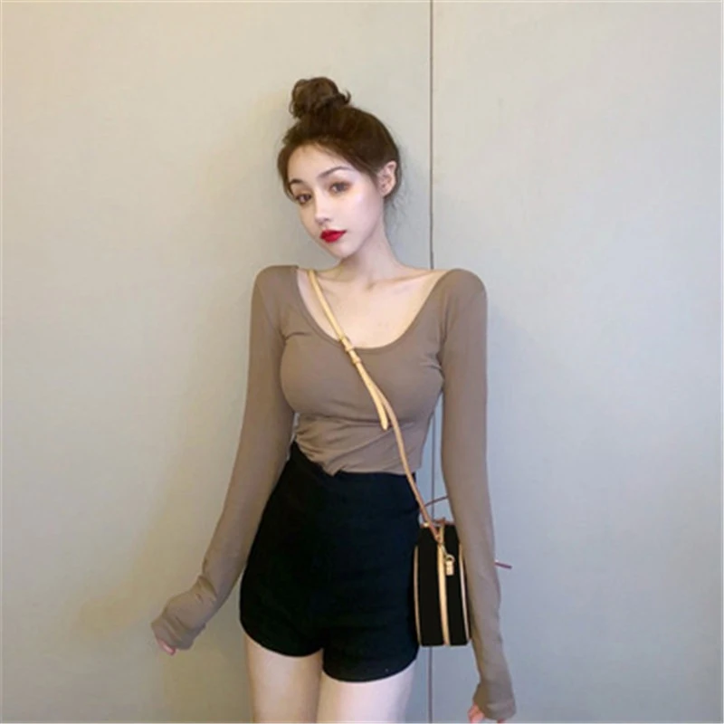 Autumn Women Long Sleeve T Shirts Solid Inside Street Fashion Casual Slim Tunics Simplicity Harajuku Clothing Black White Khaki
Autumn Women Long Sleeve T Shirts Solid Inside Street Fashion Casual Slim Tunics Simplicity Harajuku Clothing Black White Khaki