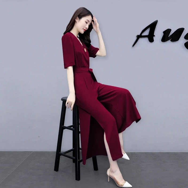 Women V-Neck Lace Up High Waist Rompers Elegant Office Lady Slim Jumpsuits Side Slit Short Sleeve Zipper Wide Leg Jumpsuits
Women V-Neck Lace Up High Waist Rompers Elegant Office Lady Slim Jumpsuits Side Slit Short Sleeve Zipper Wide Leg Jumpsuits