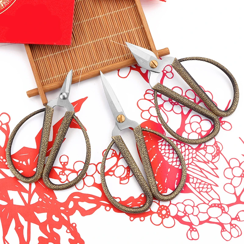 

Dropshipping Center Sewing Tools Stainless Steel Vintage Small Scissors for Sewing and Needlework Zig Zag Scissors Mini Scissors