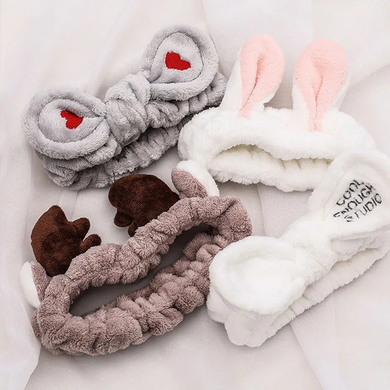2020 New Soft Coral Fleece Hairbands For Women Wash Face Makeup Cute Girls Headbands Bow Hair Bands Turban Hair Accessories
2020 New Soft Coral Fleece Hairbands For Women Wash Face Makeup Cute Girls Headbands Bow Hair Bands Turban Hair Accessories