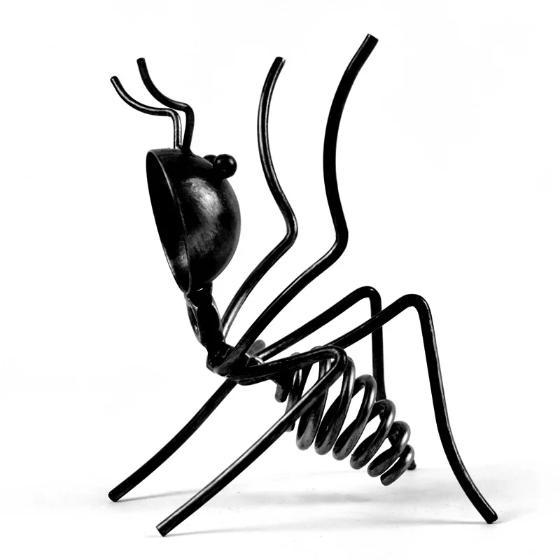 Creative Small Wine Rack Metal Ant Wine Holder Beer Cocktail Bottle Holder Home Decoration
Creative Small Wine Rack Metal Ant Wine Holder Beer Cocktail Bottle Holder Home Decoration