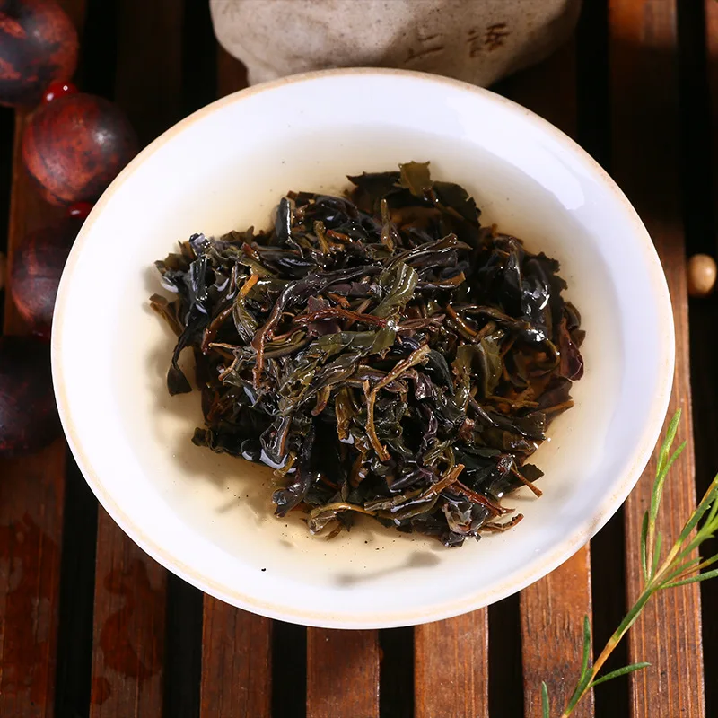 2019 PU WEN Factory Zi Juan Tea Arbor Old Pu-erh Purple Bud Spring Puwen Pu-erh Raw 400g
2019 PU WEN Factory Zi Juan Tea Arbor Old Pu-erh Purple Bud Spring Puwen Pu-erh Raw 400g
