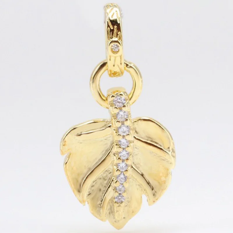 100% 925 Sterling Silver Charm Gold Glitter With Crystal Leaf Pendant Fit Pandora Women Bracelet & Necklace Diy Jewelry
100% 925 Sterling Silver Charm Gold Glitter With Crystal Leaf Pendant Fit Pandora Women Bracelet & Necklace Diy Jewelry