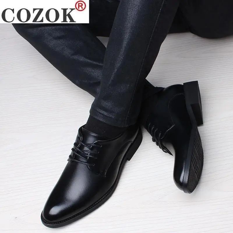 Fashion Slip On Men Dress Shoes Men Oxfords Fashion Business Dress Men Shoes 2020 New Classic Leather Men'S Suits Shoes
Fashion Slip On Men Dress Shoes Men Oxfords Fashion Business Dress Men Shoes 2020 New Classic Leather Men'S Suits Shoes