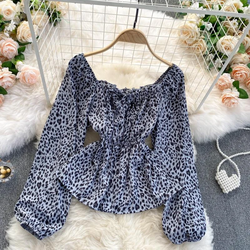 Spring Autumn Long Sleeve Square Collar Leopard Print Blouse Fashion Women's Shirt Casual Female lace up chic tops
Spring Autumn Long Sleeve Square Collar Leopard Print Blouse Fashion Women's Shirt Casual Female lace up chic tops