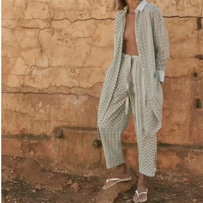 Женская длинная рубашка с вышивкой MESTTRAF, модная Асимметричная рубашка в стиле ретро с длинным рукавом, карманами и пуговицами на подоле, 2021
Женская длинная рубашка с вышивкой MESTTRAF, модная Асимметричная рубашка в стиле ретро с длинным рукавом, карманами и пуговицами на подоле, 2021