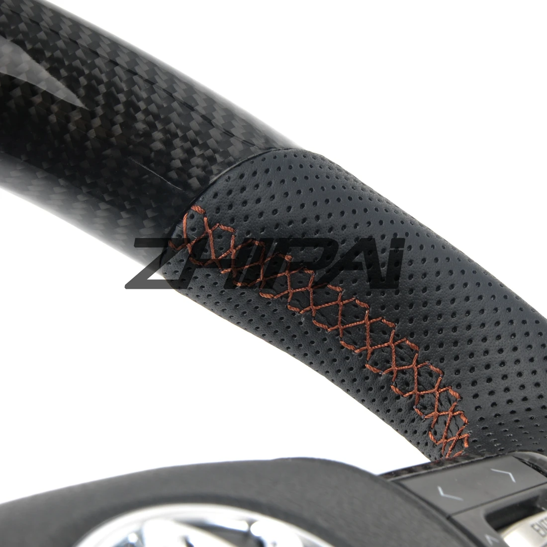 Carbon Fiber Steering Wheel Perforated Leather with Button and Airbag Assembly for Toyota LC200 land cruiser 2018 2019 2020
Carbon Fiber Steering Wheel Perforated Leather with Button and Airbag Assembly for Toyota LC200 land cruiser 2018 2019 2020
