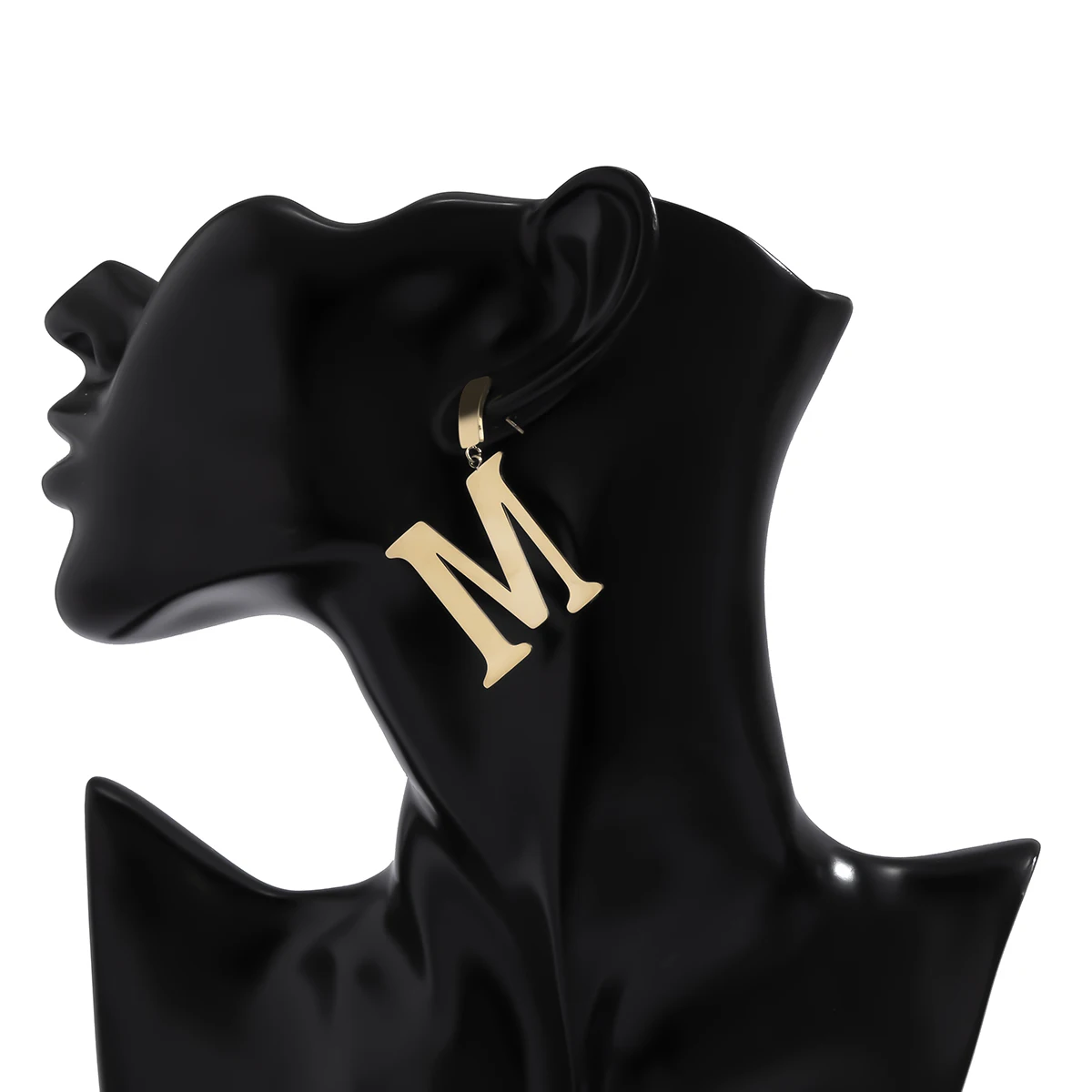 Женские серьги-подвески IngeSight.Z из нержавеющей стали в стиле панк с буквой М яркие