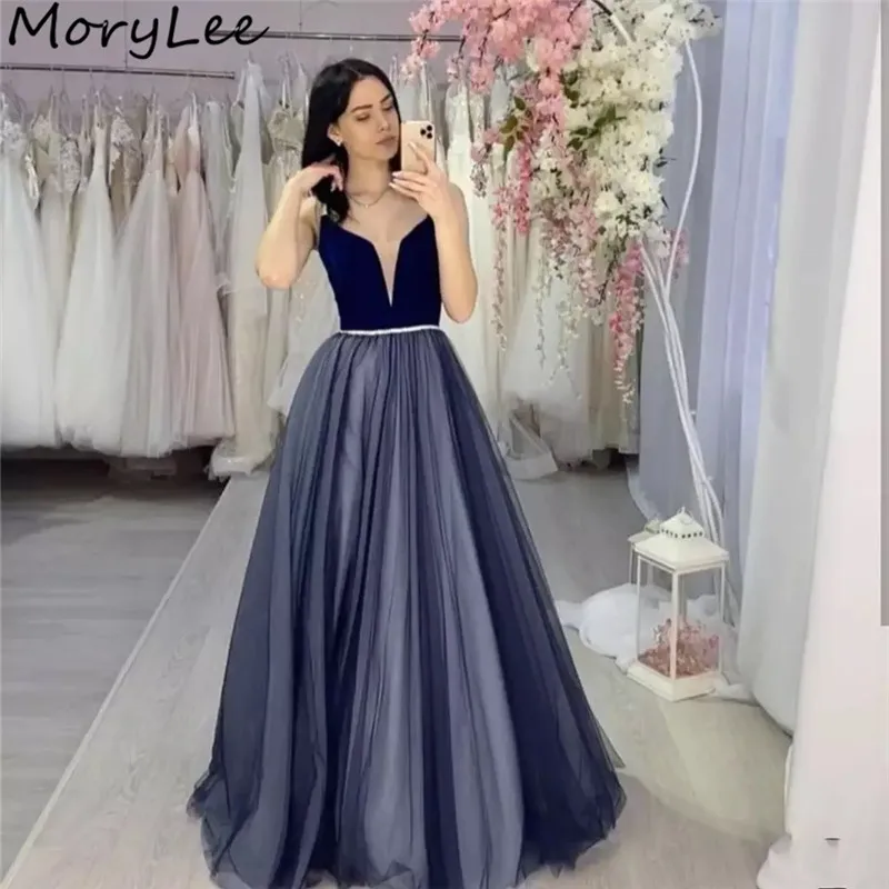 Prom Dresses Sexy V-Neck Sleeveless A-Line Tulle Pleated Crystal Prom Dresses With Zipper Back vestidos de fiesta de noche 
Prom Dresses Sexy V-Neck Sleeveless A-Line Tulle Pleated Crystal Prom Dresses With Zipper Back vestidos de fiesta de noche