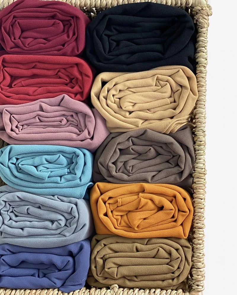 good stitching stitch plain high quality premium heavy Chiffon hijab scarf Malaysian Women's scarves hijabs long shawl shawls
good stitching stitch plain high quality premium heavy Chiffon hijab scarf Malaysian Women's scarves hijabs long shawl shawls