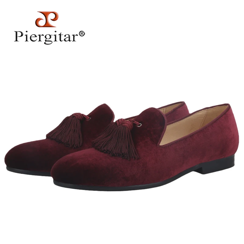 Piergitar 2019 Новые темно-красные цвета бархатные мужские туфли с кисточками свадебные мужские лоферы ручной работы мужская повседневная обувь курительные Тапочки
Piergitar 2019 Новые темно-красные цвета бархатные мужские туфли с кисточками свадебные мужские лоферы ручной работы мужская повседневная обувь курительные Тапочки