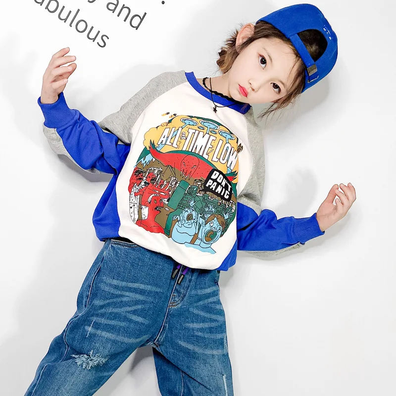 Girls Sweater 2021 New Fashion Cartoon Letter Printing Casual Long-sleeved Pullover T-shirt Bat Shirt Girl Spring And Autumn Top 
Girls Sweater 2021 New Fashion Cartoon Letter Printing Casual Long-sleeved Pullover T-shirt Bat Shirt Girl Spring And Autumn Top
