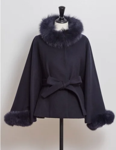 2020 autumn and winter "" women 's coat real fox fur bow tie waist cloak coat wool wool short coat
2020 autumn and winter "" women 's coat real fox fur bow tie waist cloak coat wool wool short coat