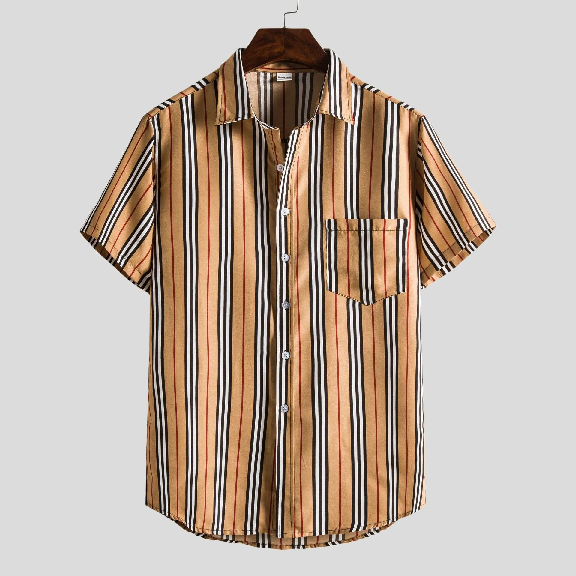 Новая рубашка в полоску с коротким рукавом, мужская повседневная рубашка
Новая рубашка в полоску с коротким рукавом, мужская повседневная рубашка