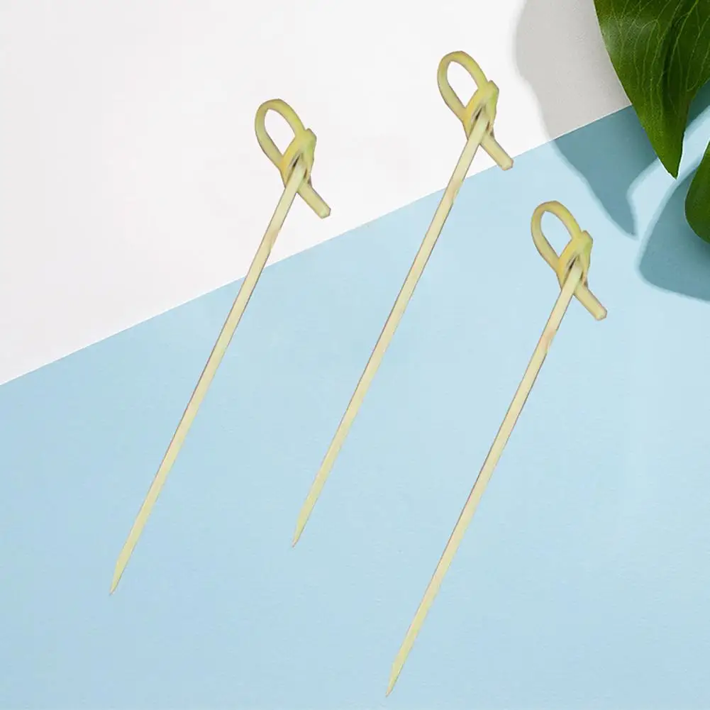 100Pcs/Bag Bamboo Picks Cocktail Picks Disposable No Burr Bamboo Olive Dessert Toothpicks Bamboo Picks Bar Table Accessories 
100Pcs/Bag Bamboo Picks Cocktail Picks Disposable No Burr Bamboo Olive Dessert Toothpicks Bamboo Picks Bar Table Accessories
