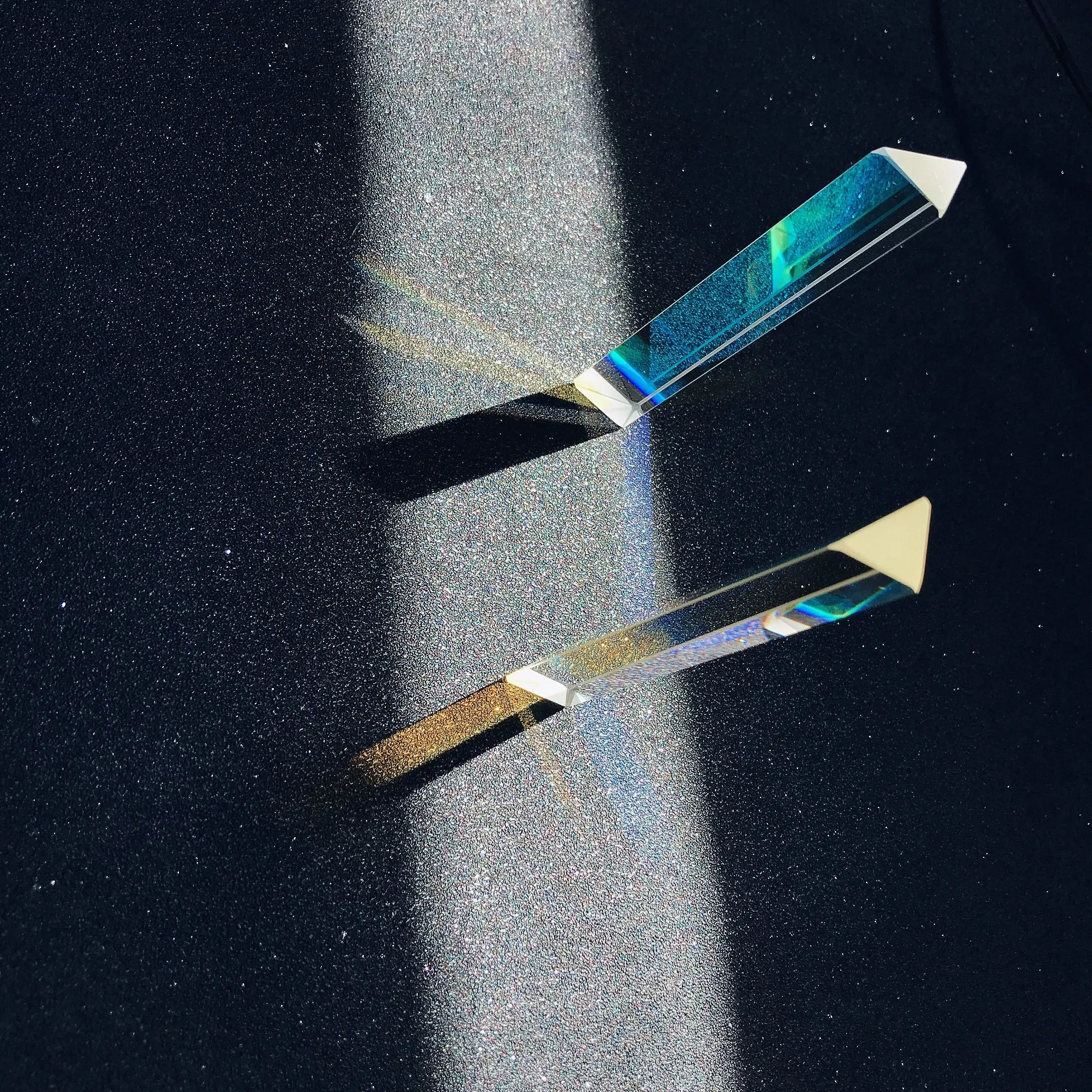 Right Angle Reflection Prism Experimental Optics Mitsubishi Mirror Children Students Look At Rainbow To Take Pictures
Right Angle Reflection Prism Experimental Optics Mitsubishi Mirror Children Students Look At Rainbow To Take Pictures