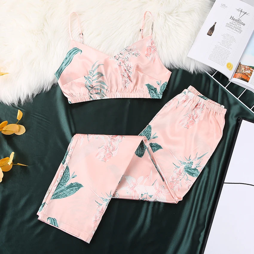 Fox Pattern Pajamas Women V Neck Spaghetti Strap Print Pants Satin Sleepwear Set Sexy Nightwear Autumn Home Suit Sets
Fox Pattern Pajamas Women V Neck Spaghetti Strap Print Pants Satin Sleepwear Set Sexy Nightwear Autumn Home Suit Sets