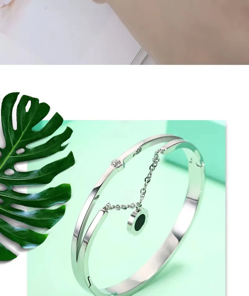 NoEnName_Nu Stainless Steel Bracelet For Woman Rose Gold Cuff Bracelet 2020 Fashion Jewelry Accessories Simplicity Belt Bracelet
NoEnName_Nu Stainless Steel Bracelet For Woman Rose Gold Cuff Bracelet 2020 Fashion Jewelry Accessories Simplicity Belt Bracelet