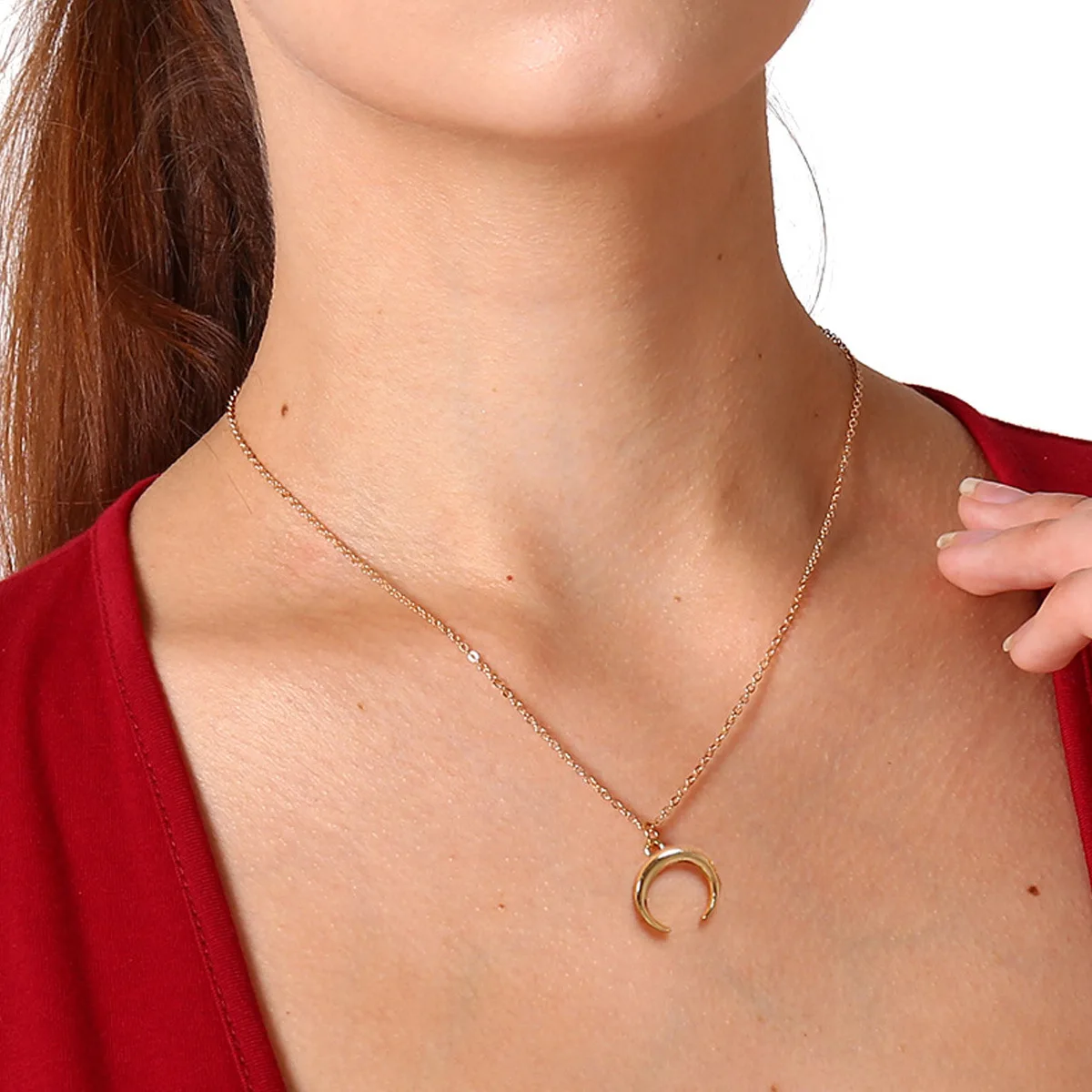 Simple Multilayer Chain Female Chokers Necklaces Fashion Crystal Moon Gold Color Chain Long Pendant Necklace for women Jewelry
Simple Multilayer Chain Female Chokers Necklaces Fashion Crystal Moon Gold Color Chain Long Pendant Necklace for women Jewelry