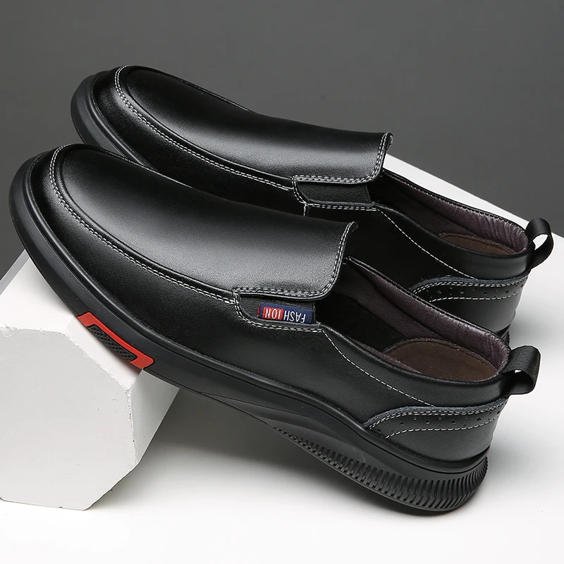New Men Casual Shoes Fashion Mens Loafers Moccasins Business Slip on Flats Retro Driving Shoes Male Leather Formal Oxford Shoes
New Men Casual Shoes Fashion Mens Loafers Moccasins Business Slip on Flats Retro Driving Shoes Male Leather Formal Oxford Shoes