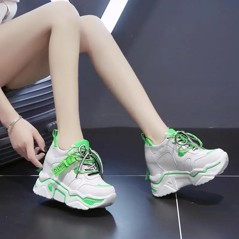 Women's platform sneaker 2021 spring INS fashion shoes versatile platform heighten shoes comfortable breathable running shoes
Women's platform sneaker 2021 spring INS fashion shoes versatile platform heighten shoes comfortable breathable running shoes