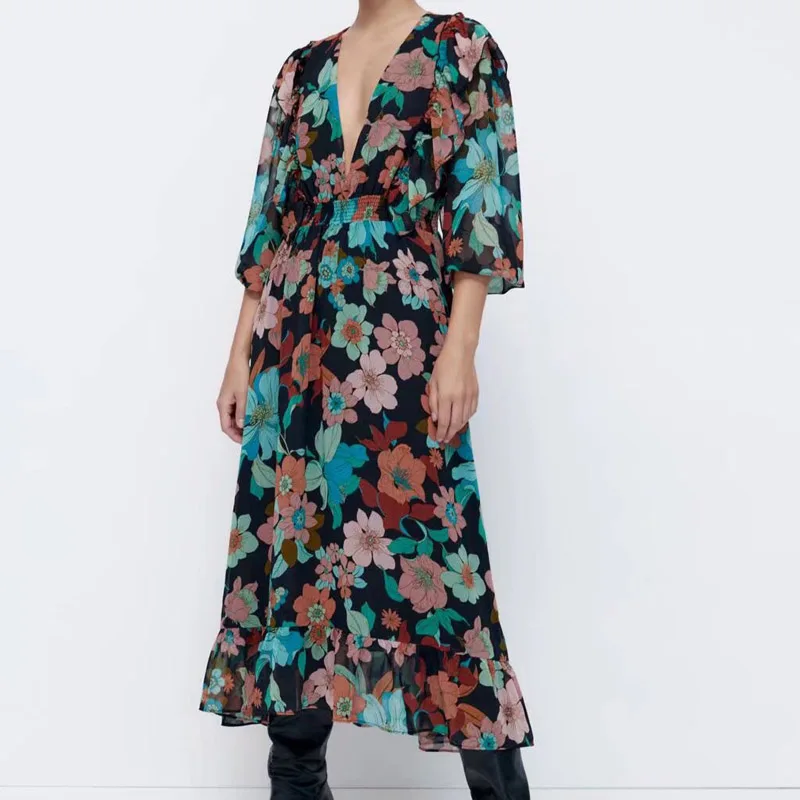 KUMSVAG Women Summer Vintage Print Dress 2021 ZA Half Sleeve V-Neck Chiffon Mid-Calf Female Elegant Street Dresses Vestidos
KUMSVAG Women Summer Vintage Print Dress 2021 ZA Half Sleeve V-Neck Chiffon Mid-Calf Female Elegant Street Dresses Vestidos