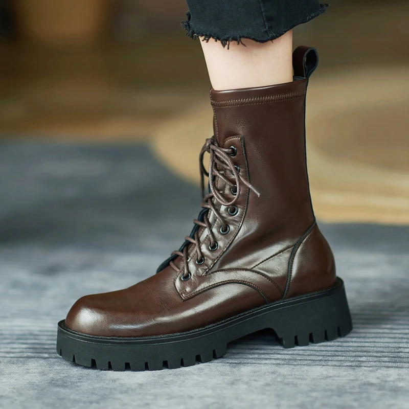 Genuine Leather Autumn Winter Martin Boots Women British Style Lace-up Elastic Boots 2021 New Versatile Short Boots Botas Mujer 
Genuine Leather Autumn Winter Martin Boots Women British Style Lace-up Elastic Boots 2021 New Versatile Short Boots Botas Mujer