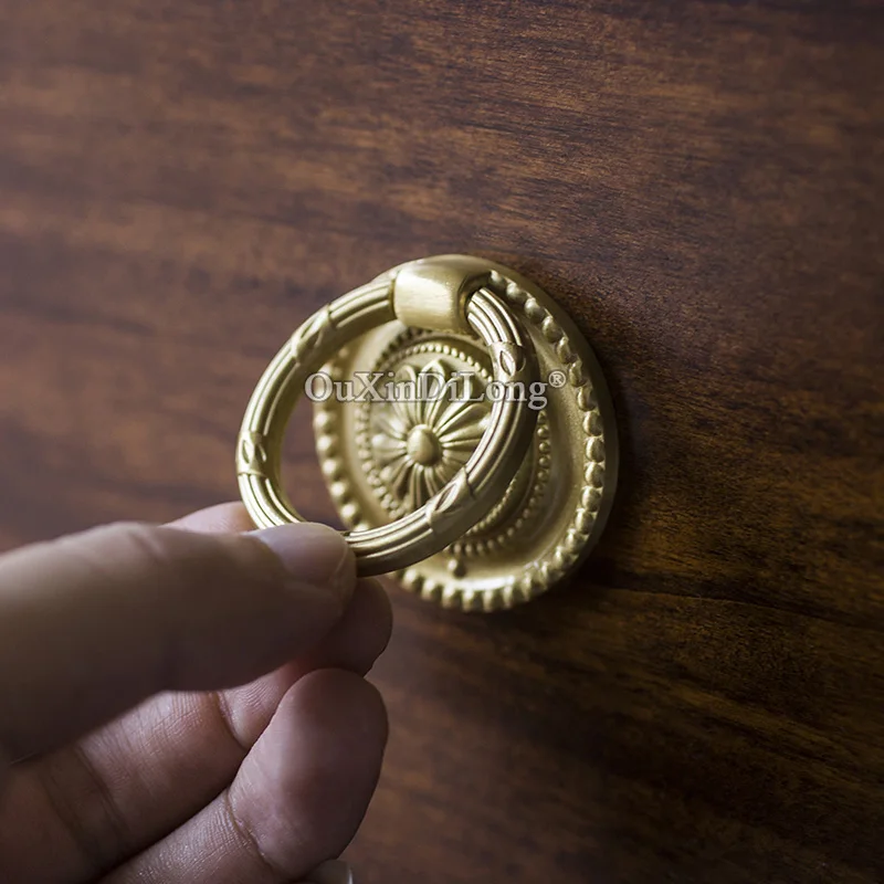 10PCS Classic Brass Gold Knobs British European American French Classic Antique Furniture Cabinet Door Drawer Retro Handle GF299
10PCS Classic Brass Gold Knobs British European American French Classic Antique Furniture Cabinet Door Drawer Retro Handle GF299
