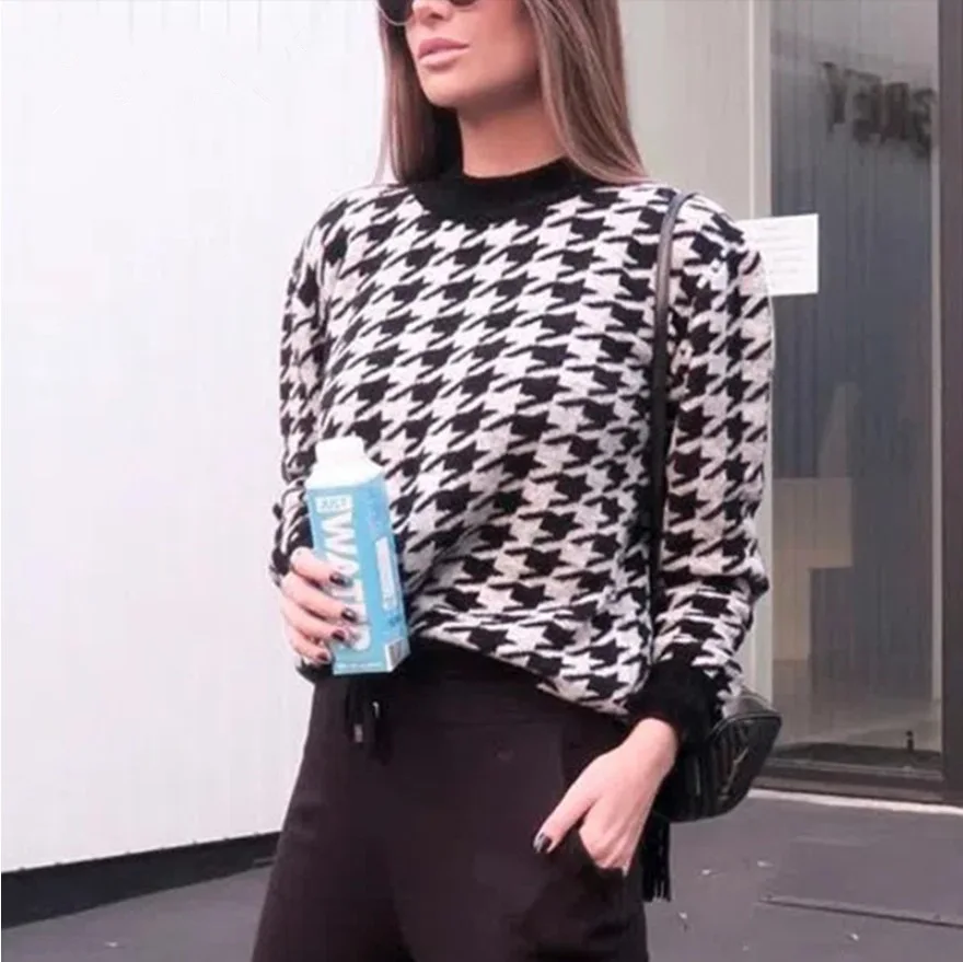 Autumn Women Geometric Khaki Knitted Sweater Casual Loose Long Sleeve Houndstooth Pullover Women Vintage Sweater Retro Jumper
Autumn Women Geometric Khaki Knitted Sweater Casual Loose Long Sleeve Houndstooth Pullover Women Vintage Sweater Retro Jumper