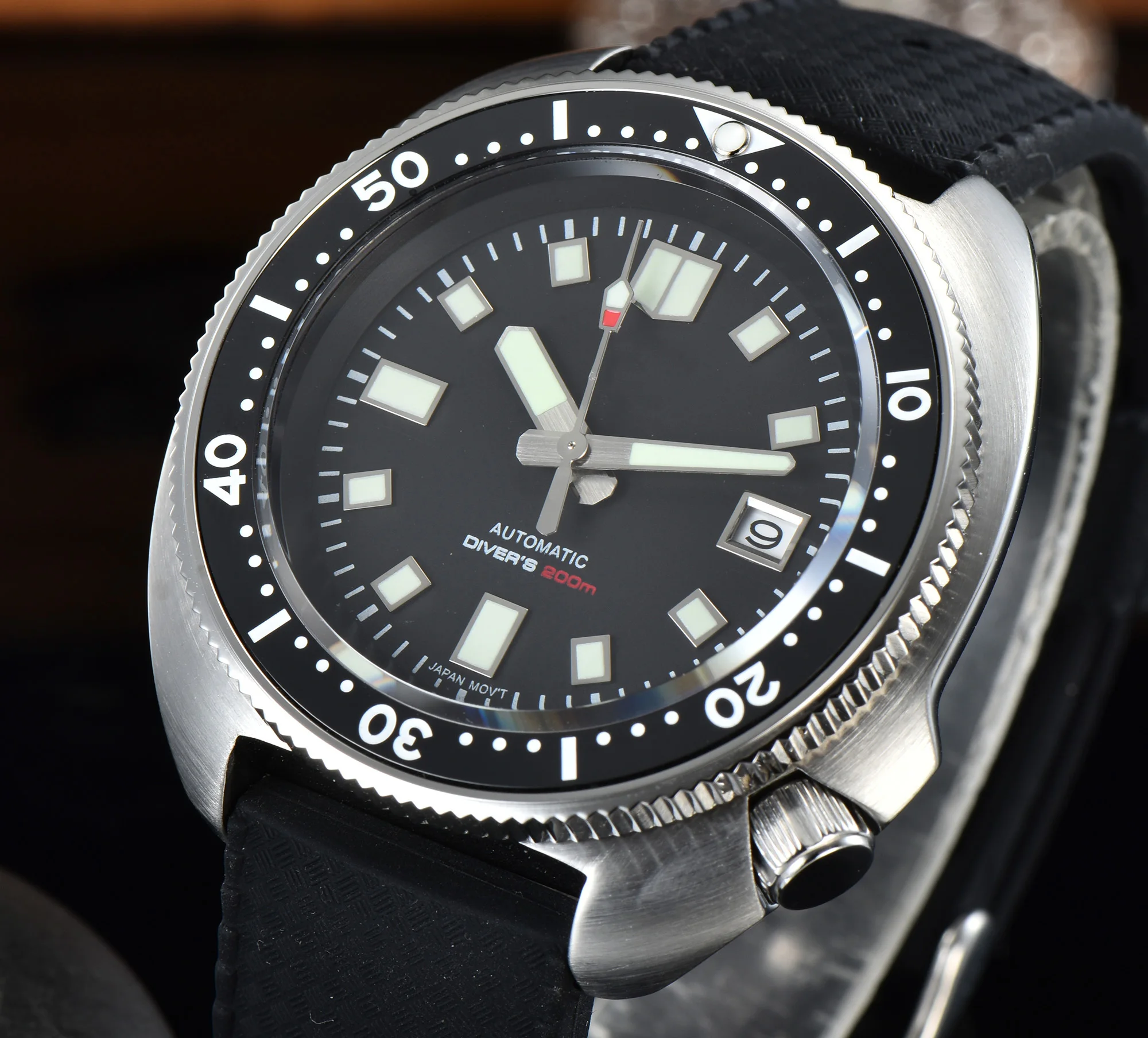 Sapphire Glass 44mm Automatic Men Watch 200m Water Resistance NH35A PT5000 Movement Luminous Marks Rubber Strap
Sapphire Glass 44mm Automatic Men Watch 200m Water Resistance NH35A PT5000 Movement Luminous Marks Rubber Strap