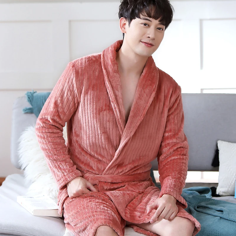 Robes Men Solid Long Bathrobe Comfortable Plus Size Casual Home Clothes Mens Thicker Winter Hot Sale Fashion Adults High Quality 
Robes Men Solid Long Bathrobe Comfortable Plus Size Casual Home Clothes Mens Thicker Winter Hot Sale Fashion Adults High Quality