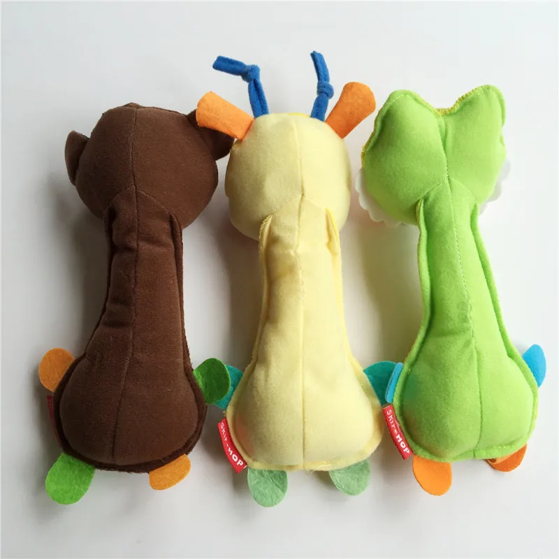 Pet Dog Funny Playing Toy Pet Cat Lovely Voice Squeaky Plush Toy Soft CuddlyPuppy Toy C1043 a
Pet Dog Funny Playing Toy Pet Cat Lovely Voice Squeaky Plush Toy Soft CuddlyPuppy Toy C1043 a
