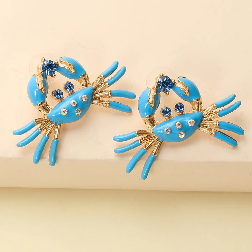 New Cute and Creative Enamel Sweet Animal Deer Earrings Fashion Crab Fish Banana Earrings for Women Girl 
New Cute and Creative Enamel Sweet Animal Deer Earrings Fashion Crab Fish Banana Earrings for Women Girl