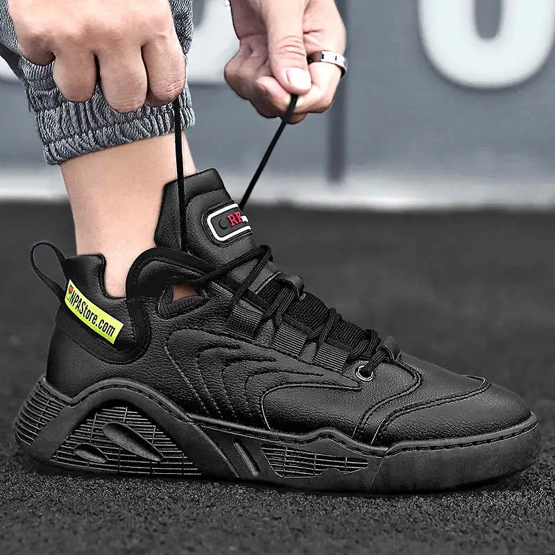 Мужские кроссовки из кожи на шнуровке, без шнуровки
Мужские кроссовки из кожи на шнуровке, без шнуровки