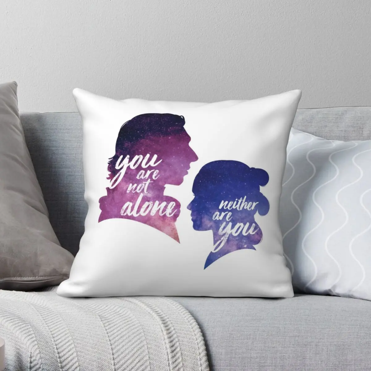Квадратная подушка Reylo You Are Not Alone, чехол из полиэстера и льна с бархатным узором, Декоративная Подушка на молнии, чехол для дивана, подушка
Квадратная подушка Reylo You Are Not Alone, чехол из полиэстера и льна с бархатным узором, Декоративная Подушка на молнии, чехол для дивана, подушка
