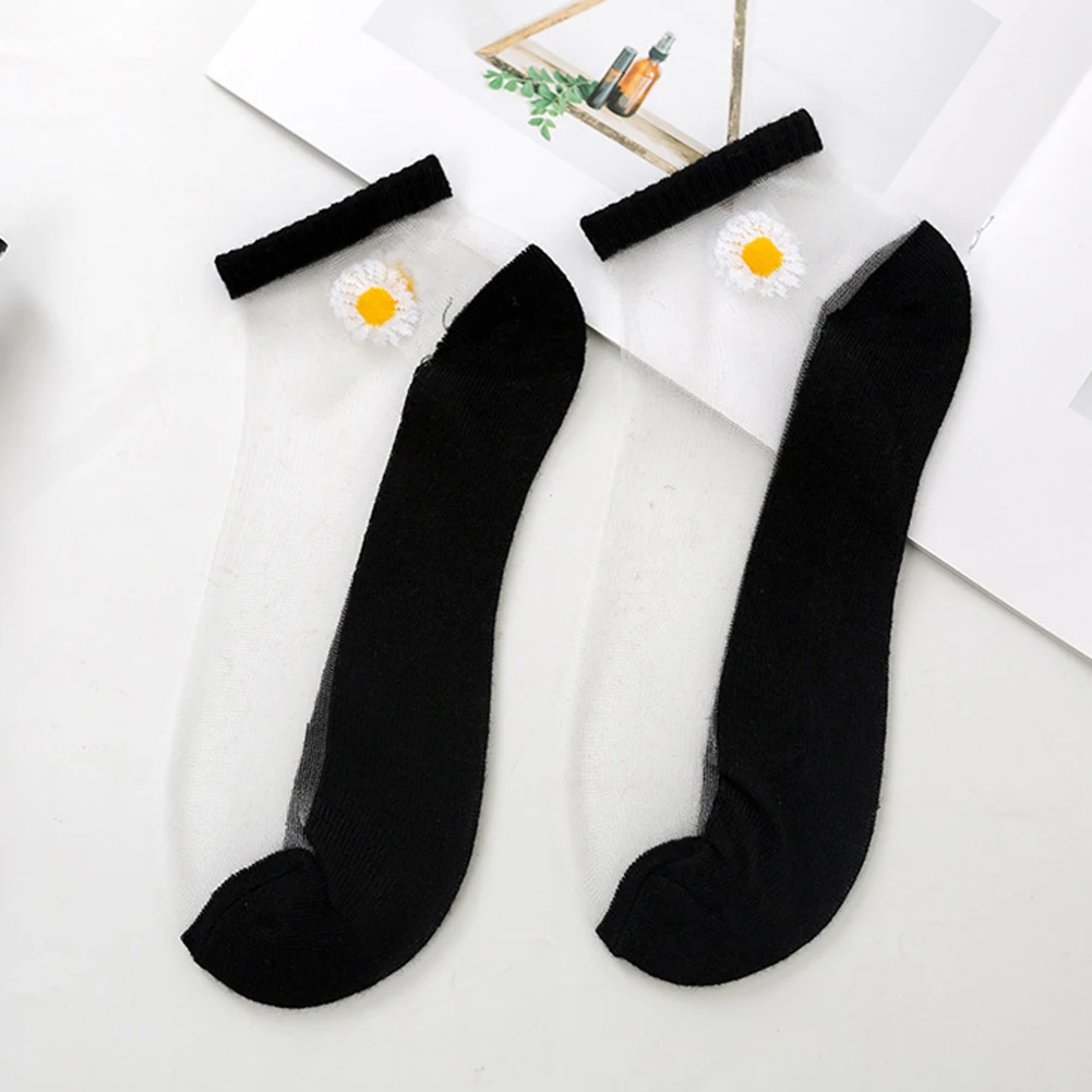 5 Marguerite
5 Marguerite