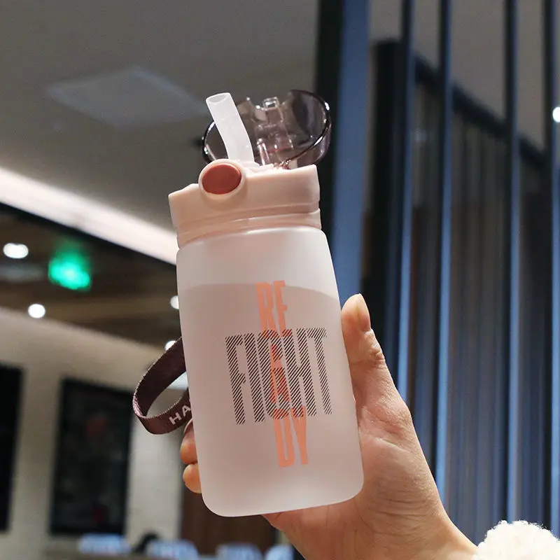 Korean frosted plastic straw cup female student simple portable small water cup creative high value casual cup
Korean frosted plastic straw cup female student simple portable small water cup creative high value casual cup