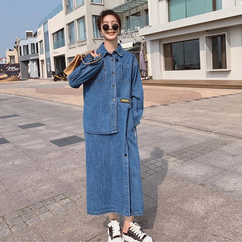 Denim Trench Dresses for Women Irregular Placket Loong Sleeve Loose Fashion Korean Fake 2PCS Straight Dress Spring Autumn 8844
Denim Trench Dresses for Women Irregular Placket Loong Sleeve Loose Fashion Korean Fake 2PCS Straight Dress Spring Autumn 8844