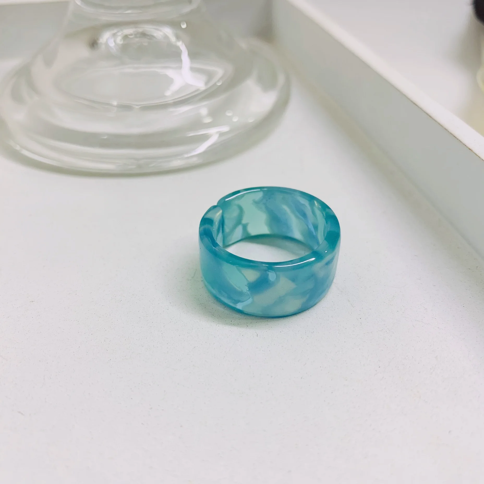 Rainbery OL Style Colorful Resin Ring Spring Summer 2021 New Ins Retro Acrylic Open Ring for Women Joker Harajuku Personality 
Rainbery OL Style Colorful Resin Ring Spring Summer 2021 New Ins Retro Acrylic Open Ring for Women Joker Harajuku Personality