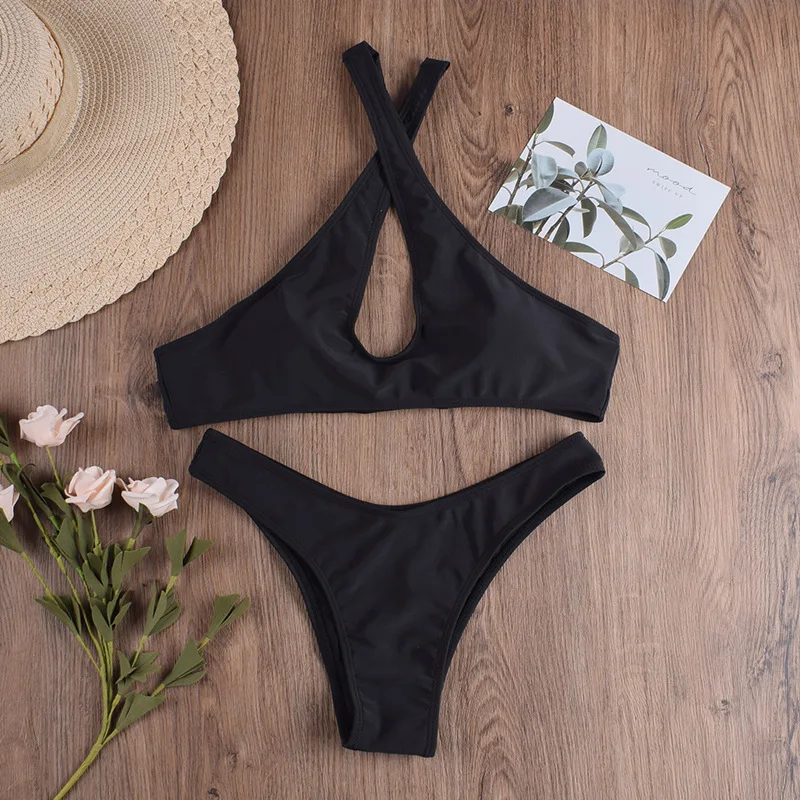 Swimwear Women Solid Black Red High Neck Micro Bikini 2020 High Cut Push Up Bathing Suit Thong Swimsuit Maillot De Bain Femme
Swimwear Women Solid Black Red High Neck Micro Bikini 2020 High Cut Push Up Bathing Suit Thong Swimsuit Maillot De Bain Femme