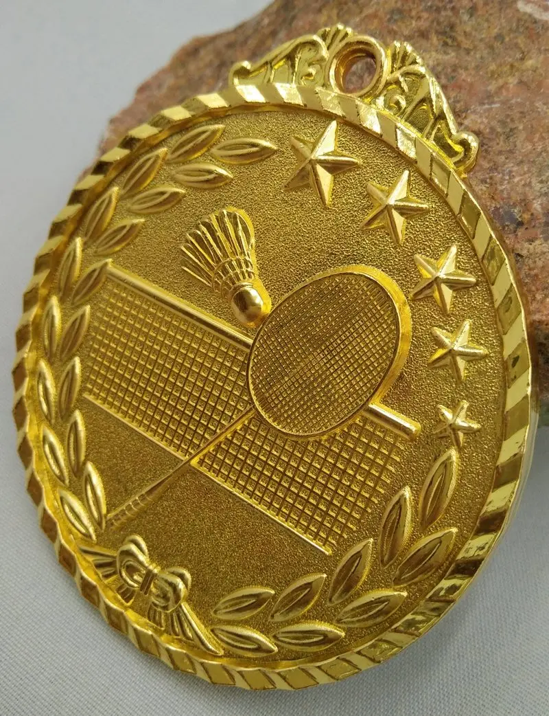 Игровая медаль из цинкового сплава для детского сада игры в бадминтон школьные