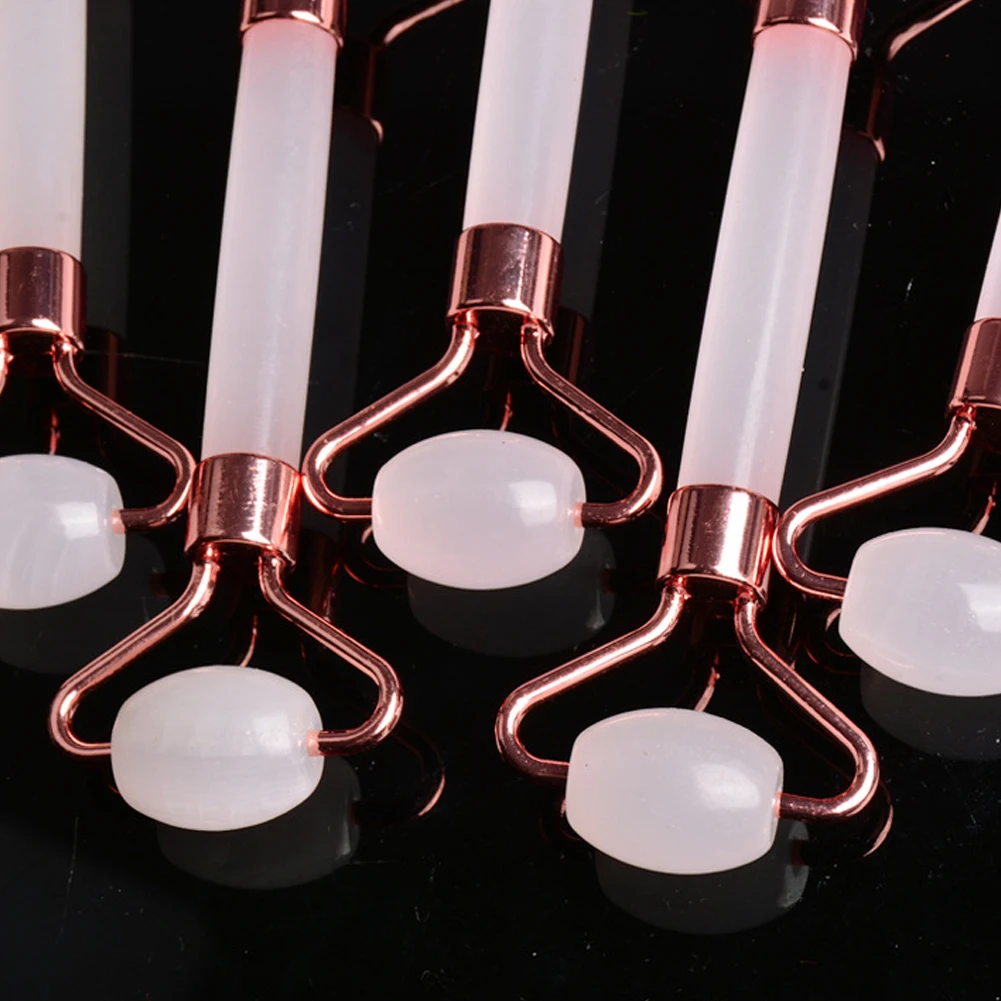 Quartz Roller Massager For Face Lift Up Jade Stone Roller Rose Natural Crystal Stone Slimming Thin Chin Facial Skin Care Tool 
Quartz Roller Massager For Face Lift Up Jade Stone Roller Rose Natural Crystal Stone Slimming Thin Chin Facial Skin Care Tool