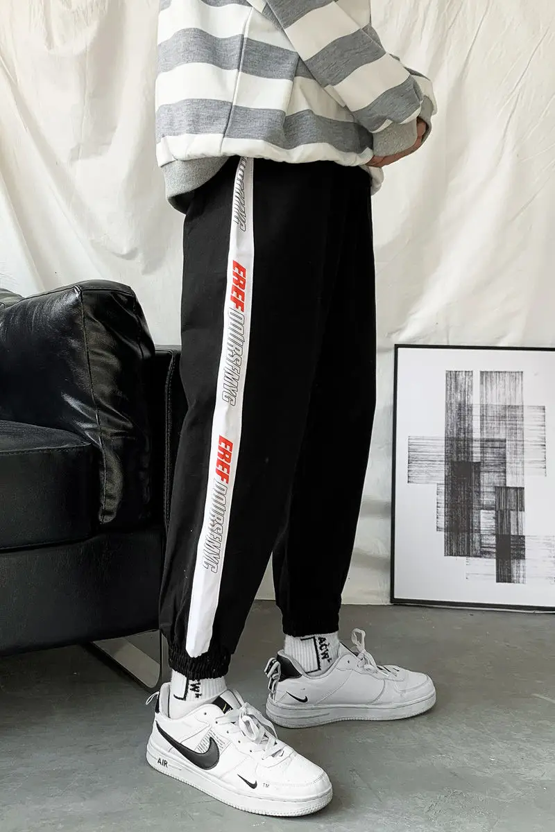 Men's trousers 2021 spring and winter new slim-fit plus velvet sports trousers loose-fitting casual fashion young men's clothing
Men's trousers 2021 spring and winter new slim-fit plus velvet sports trousers loose-fitting casual fashion young men's clothing