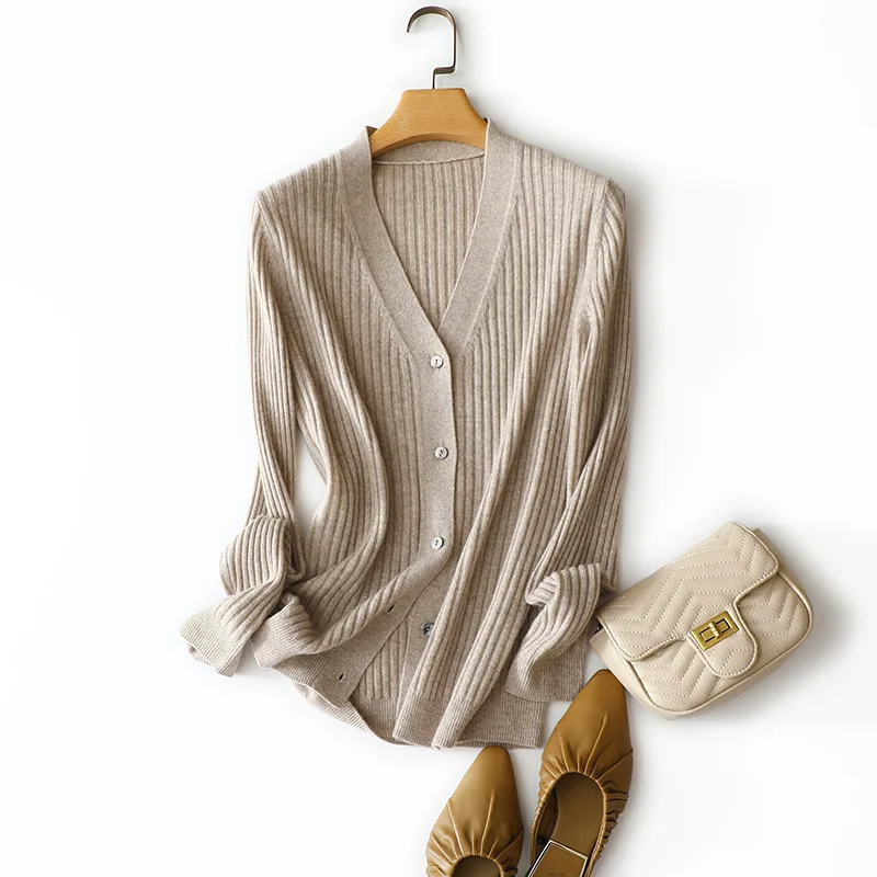 high quality autumn new style ribbed knit v neck women buttons 100% cashmere cardigan
high quality autumn new style ribbed knit v neck women buttons 100% cashmere cardigan