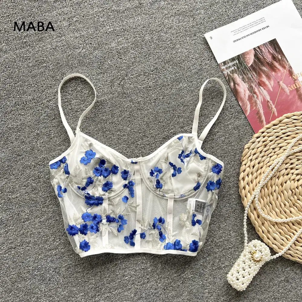 Women Lace Embroidery Floral Camisole Sexy Spaghetti Strap Deep V Backless Mesh Patchwork See Through Tank Tops 2021 Summer
Women Lace Embroidery Floral Camisole Sexy Spaghetti Strap Deep V Backless Mesh Patchwork See Through Tank Tops 2021 Summer