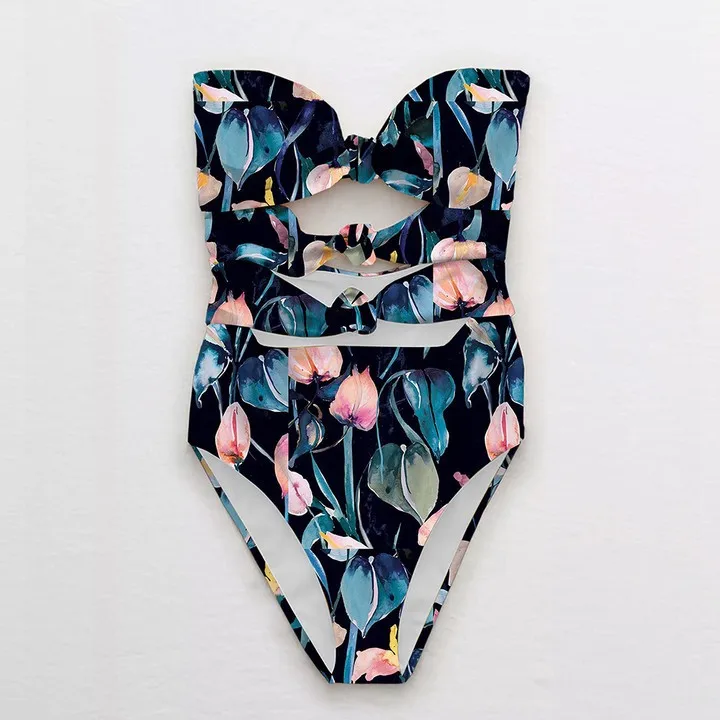 COOBBU Print One Piece Swimsuit Women Bandeau Swimwear Push Up Bathing Suit Beach Monokini Sexy One-Piece Suits
COOBBU Print One Piece Swimsuit Women Bandeau Swimwear Push Up Bathing Suit Beach Monokini Sexy One-Piece Suits